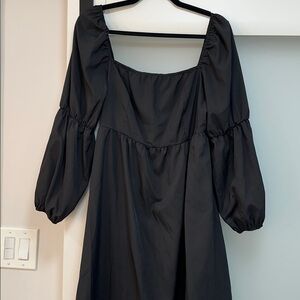 Elegant Black Puff Sleeve Dress